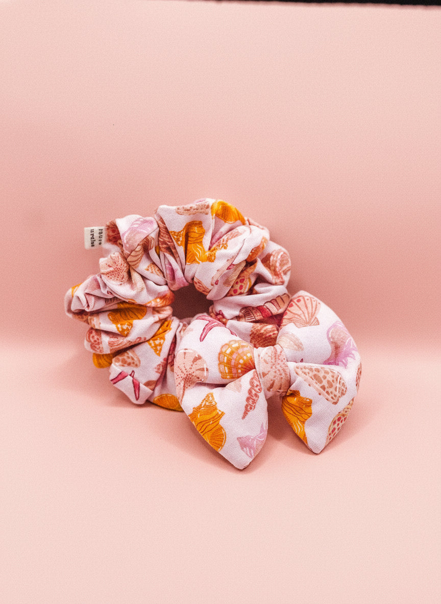Seashell Pillow Bow