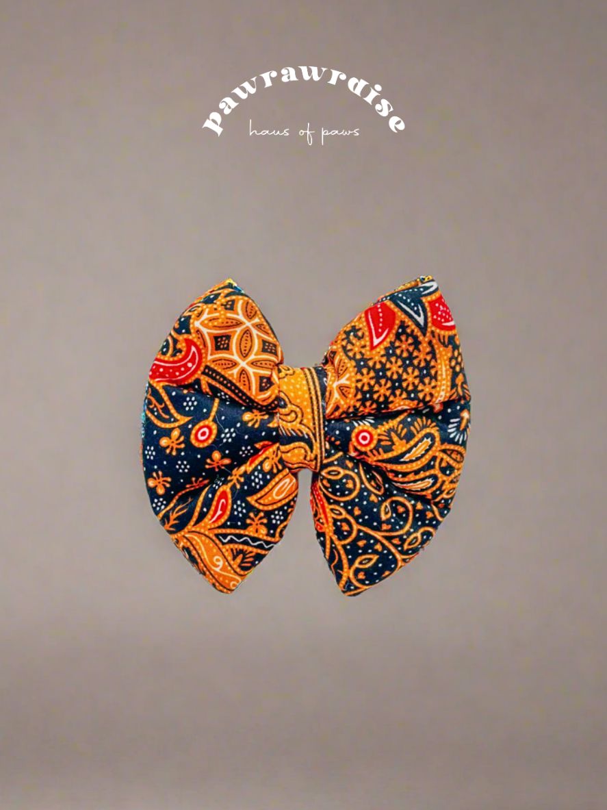 Pam Batik Pillow Bow / Midnight