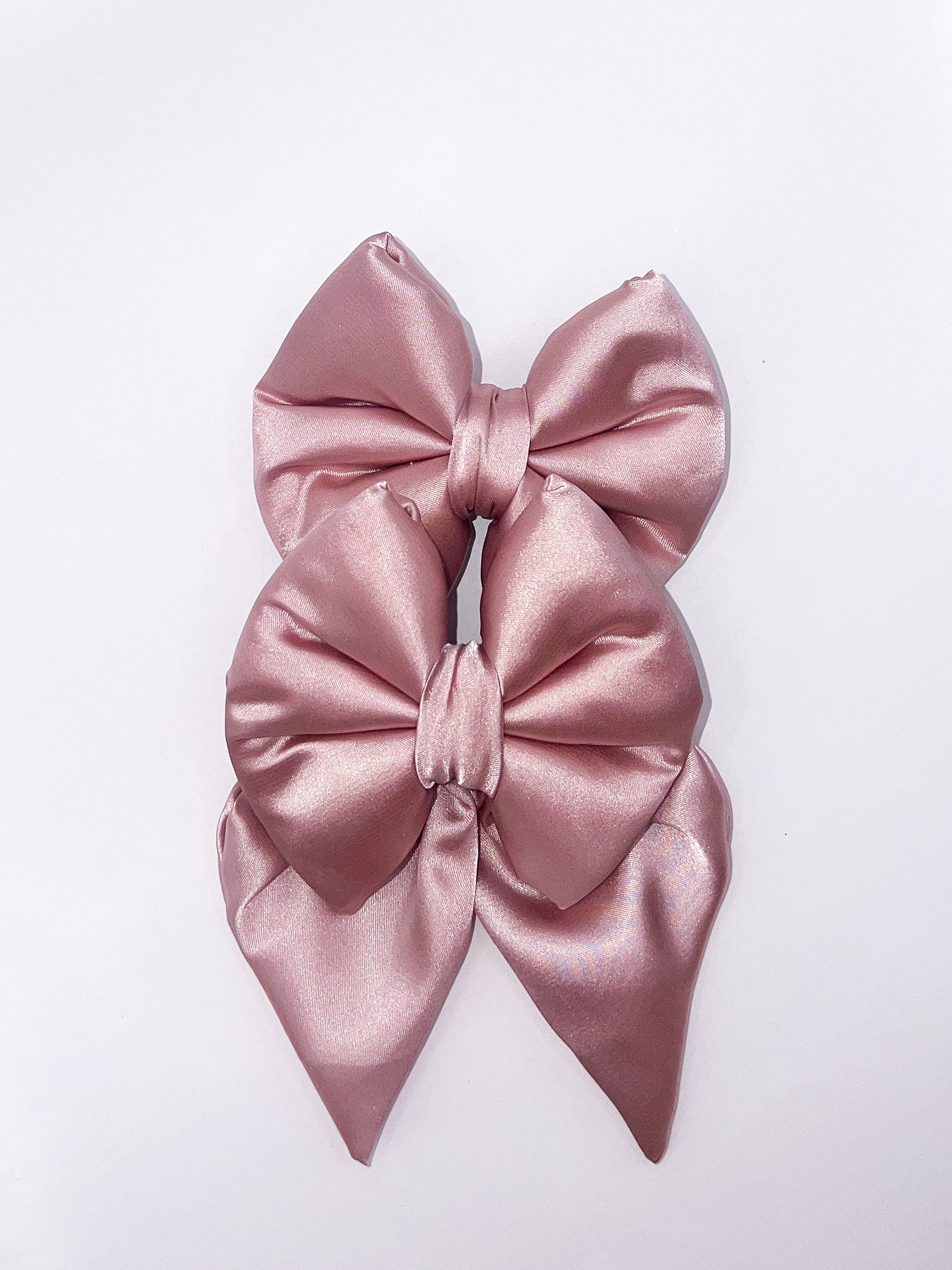 Piper Satin Pillow Bow / Champagne