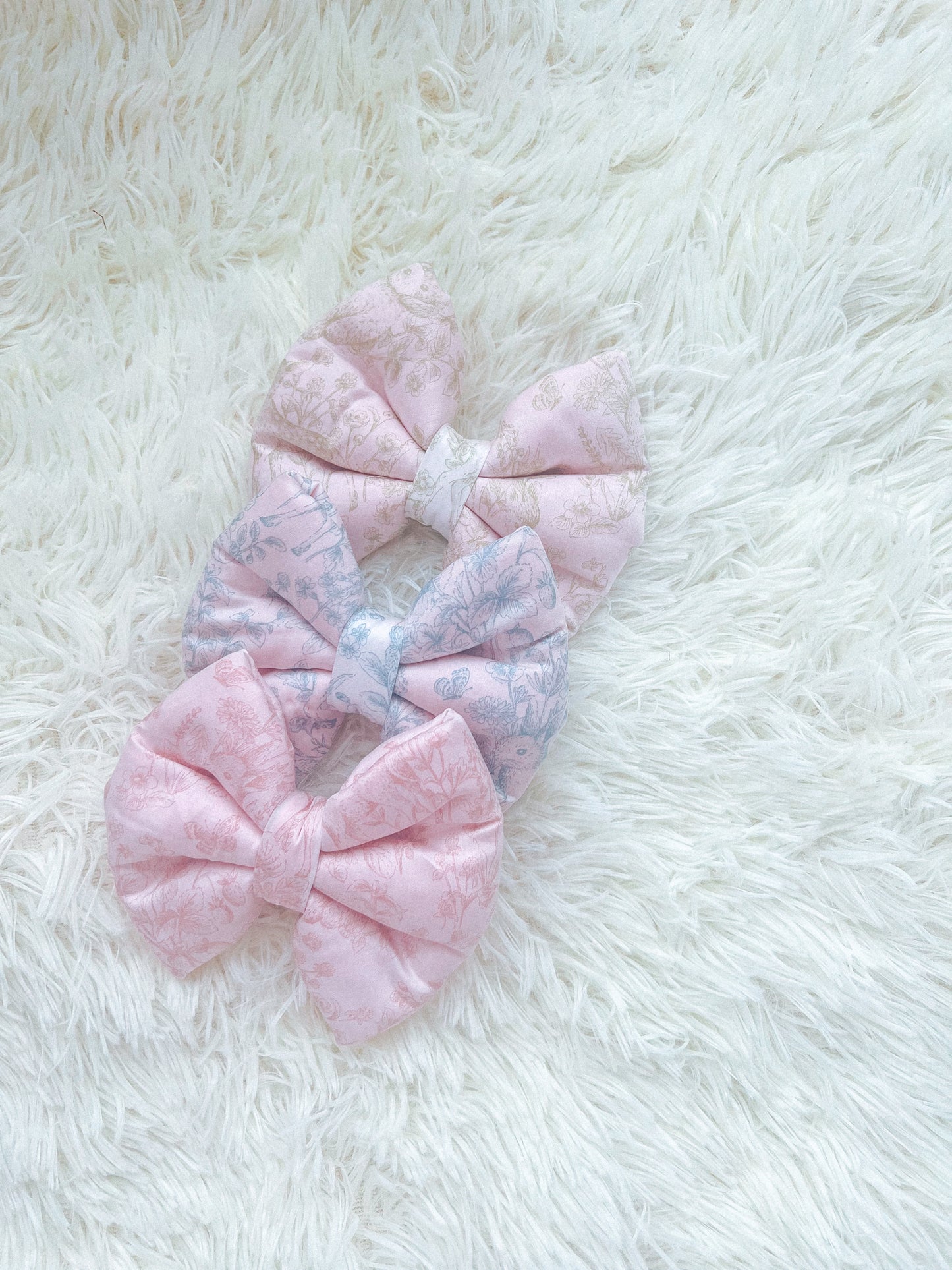 Merris Pillow Bow