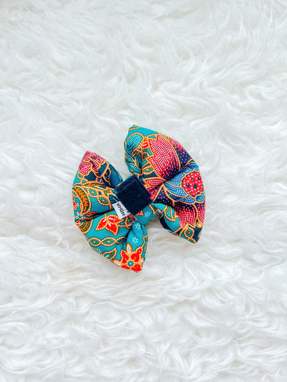 Pam Batik Pillow Bow / Green