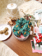 Gingerbread Man Pillow Bow
