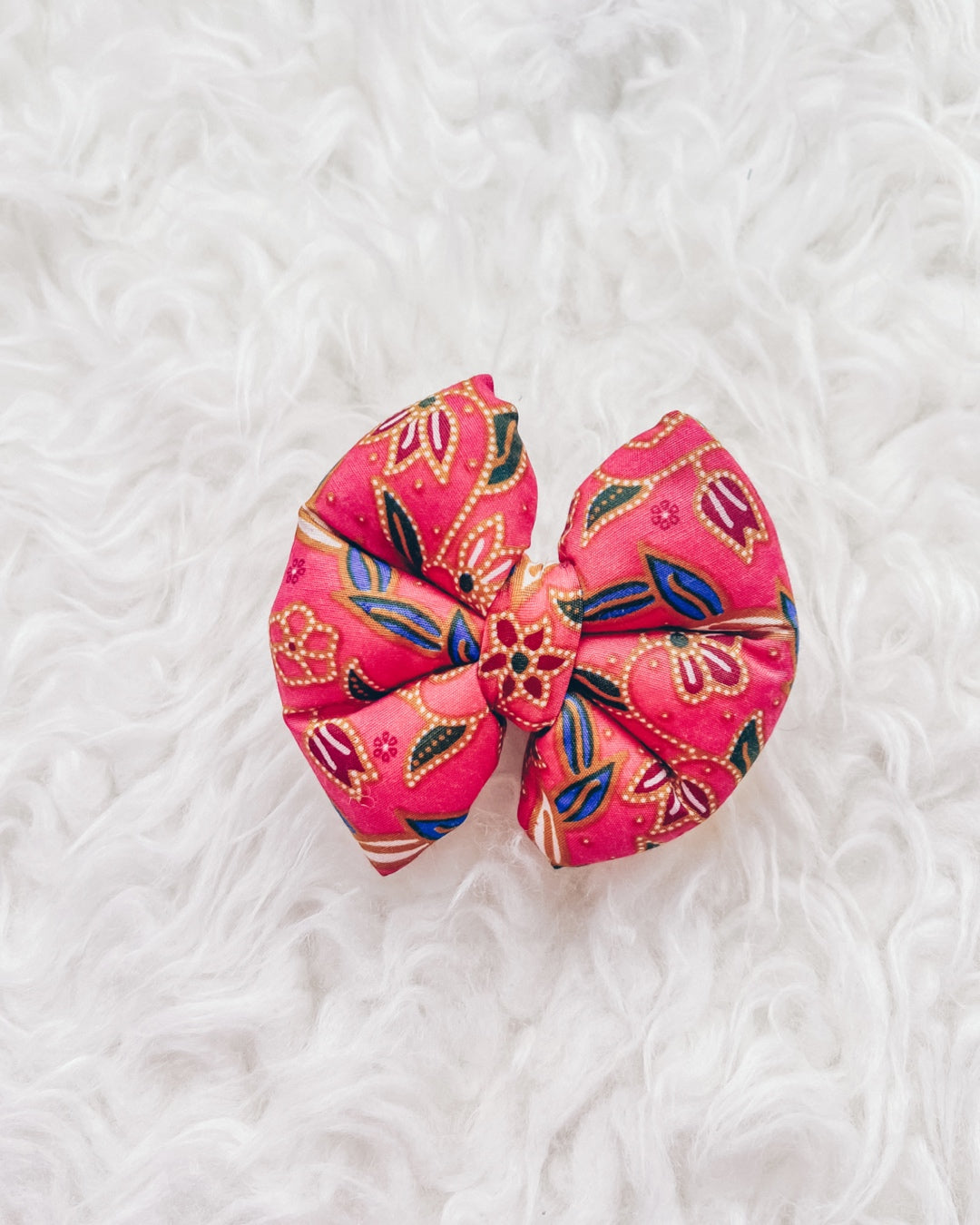 Pam Batik Pillow Bow / Pink