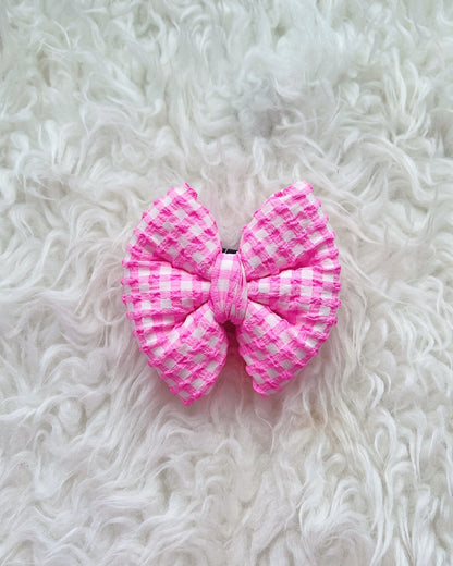 Poppy Seersucker Pillow Bow / Neon Pink