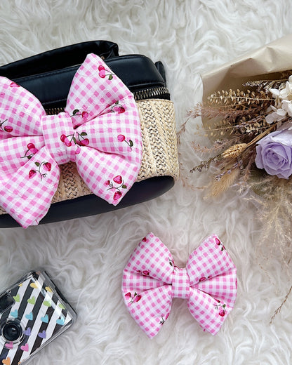 Summer Berry Pillow Bow / Pink