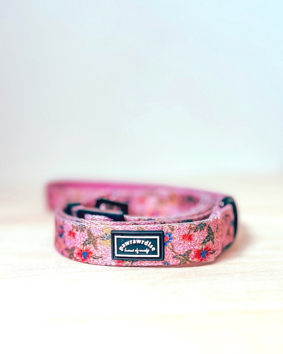 Leigh Nonya Blossom Adjustable Leash