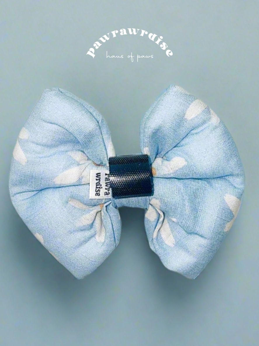 Daisy Bloom Pillow Bow