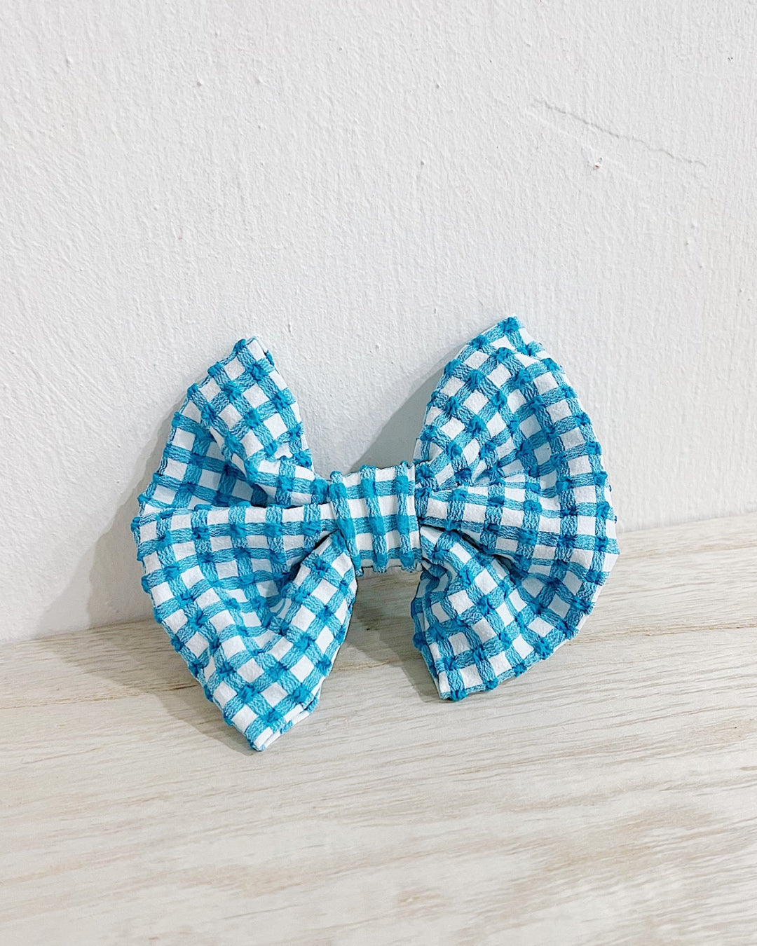 Poppy Bow / Neon Blue