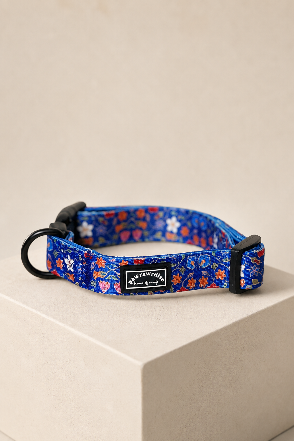 Caddy Batik Dog Collar