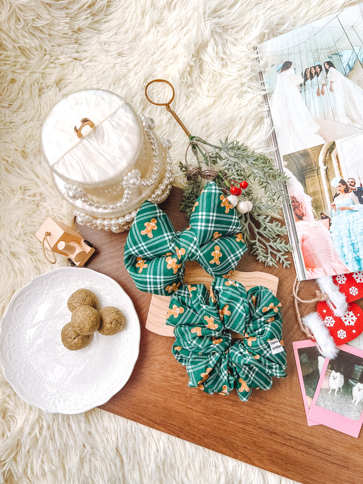 Gingerbread Man Pillow Bow – handmade pillow bow for pets in a signature print