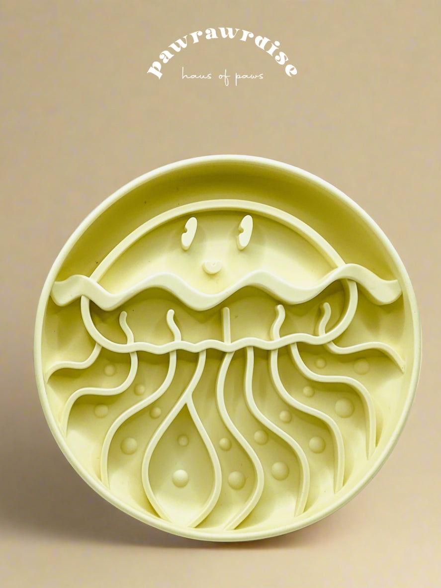 Jelly Fish Slow Feeder Bowl – pet feeding enrichment bowl with textured surface
