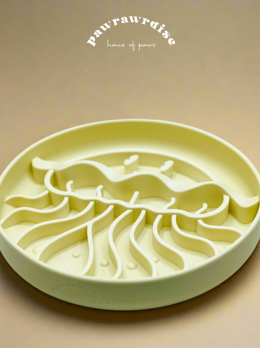 Jelly Fish Slow Feeder Bowl – pet feeding enrichment bowl with textured surface