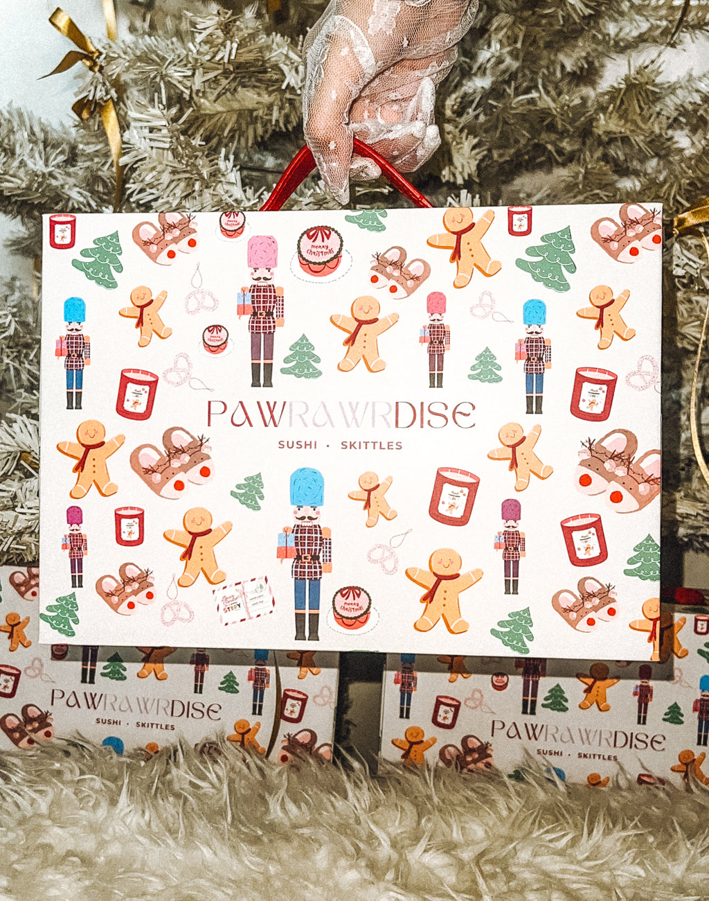 Noel coordinated pet accessories with a festive design